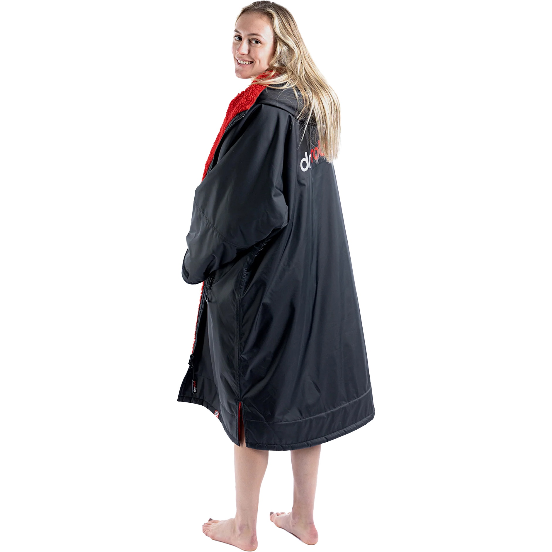 2025 Dryrobe Advance Long Sleeve Changing Robe V3 DALSV3 - Black / Red